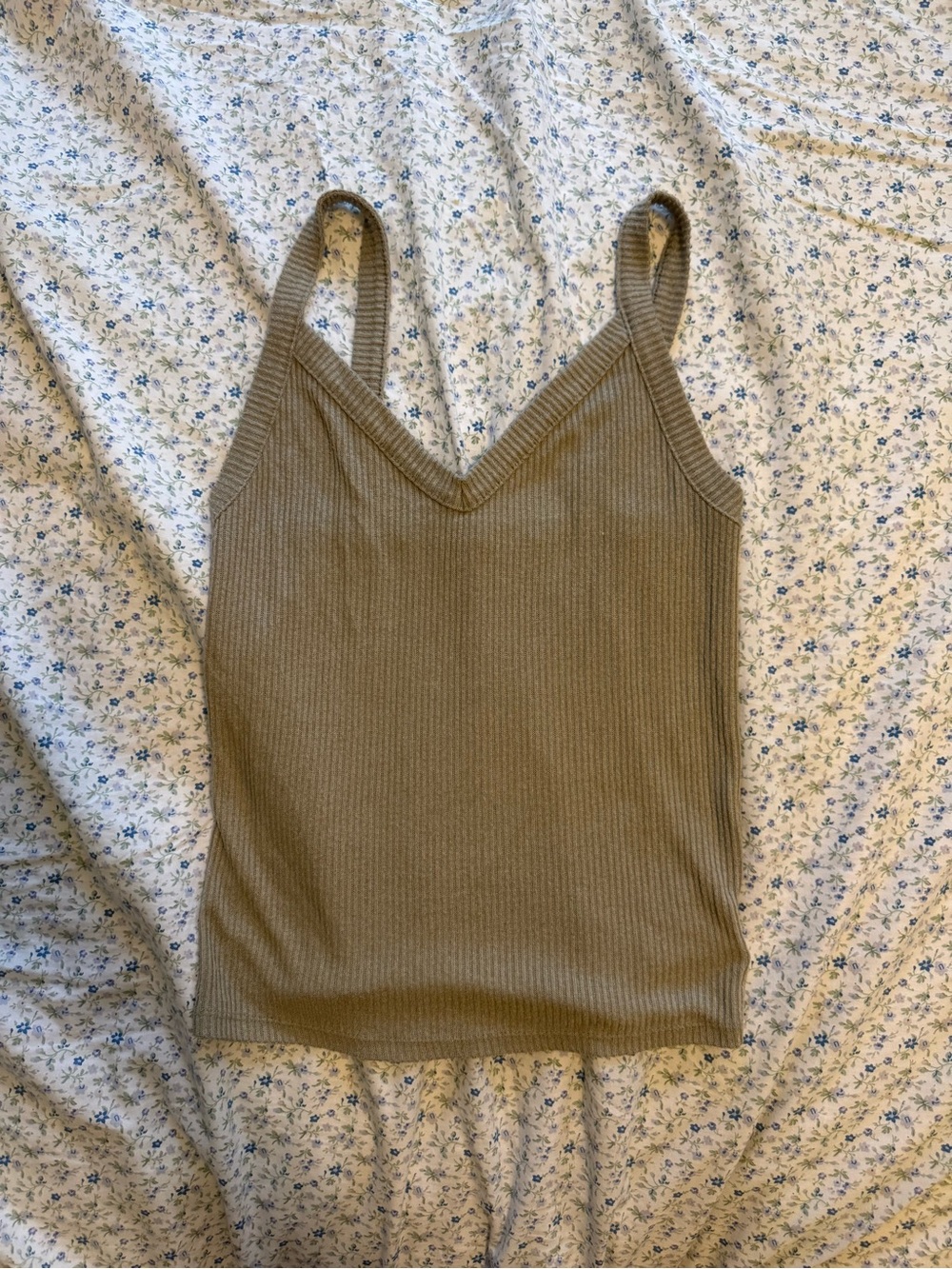 Ribbed V-Neck Tank Top American eagle